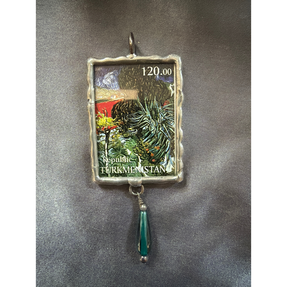 No Label Van Gogh-Inspired Art Postage Stamp Pendant – Turkmenistan 2001 – Silve - Picture 2 of 3
